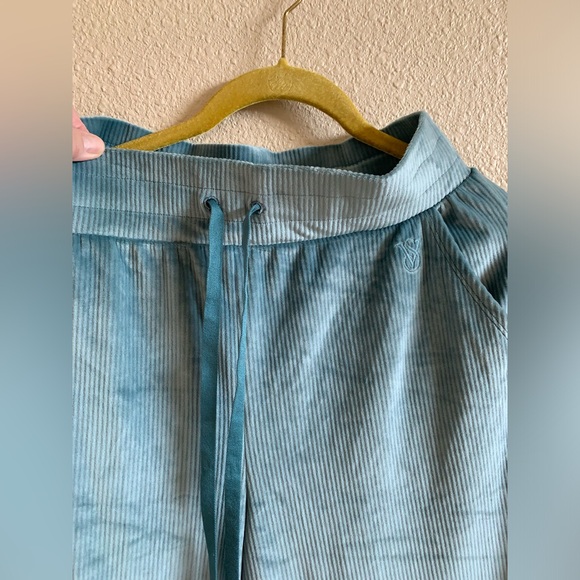 Victoria Secret On Point Velour Ribbed Joggers 🌴 - Picture 3 of 9
